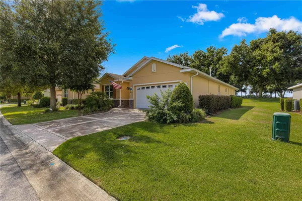 Property Slideshow image 2 of 60 | 9823 sw 95th loop, Ocala, FL, 34481