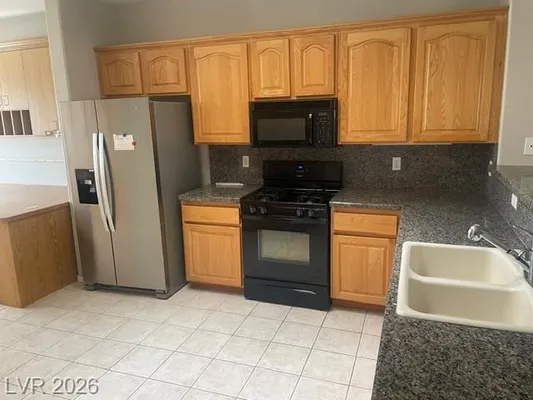 Property Slideshow image 2 of 10 | 2517 springville way, Henderson, NV, 89052