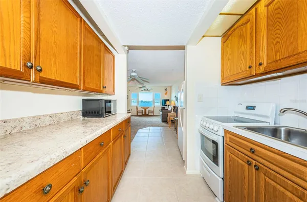 Property Slideshow image 3 of 53 | 4750 cove cir apt 406, St Petersburg, FL, 33708