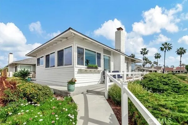 Property Slideshow image 2 of 39 | 410 camino san clemente, San Clemente, CA, 92672