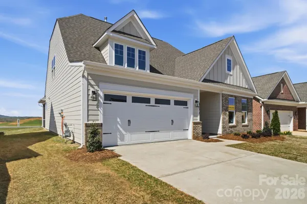 Property Slideshow image 3 of 38 | 3073 founding fathers dr, Gastonia, NC, 28056