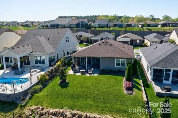 Property Slideshow image 2 of 44 | 4830 looking glass trl, Denver, NC, 28037