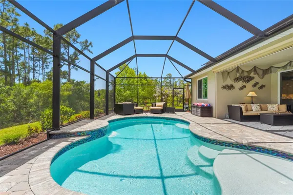 Property Slideshow image 3 of 81 | 617 mistiflower cir, Nokomis, FL, 34275