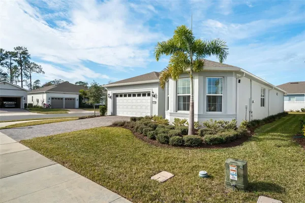 Property Slideshow image 2 of 63 | 13360 sunny retreat ln, Winter Garden, FL, 34787