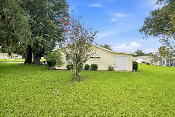 Property Slideshow image 3 of 32 | 10298 se 176th st, Summerfield, FL, 34491