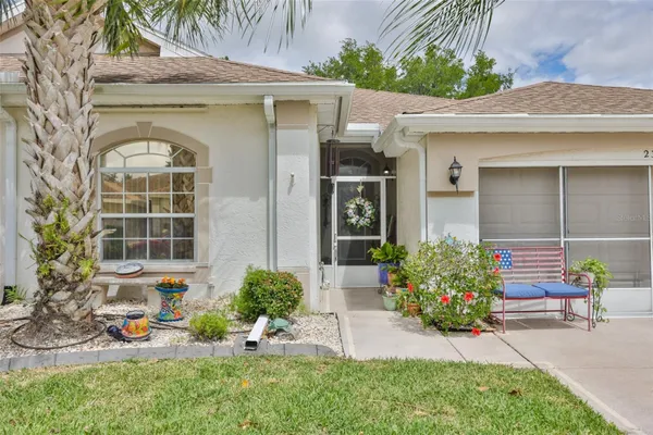 Property Slideshow image 3 of 41 | 2305 olive branch dr, Sun City Center, FL, 33573