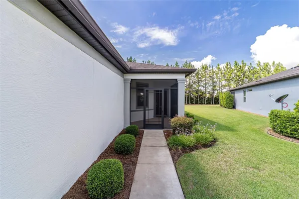 Property Slideshow image 3 of 53 | 7707 sw 94th cir, Ocala, FL, 34481