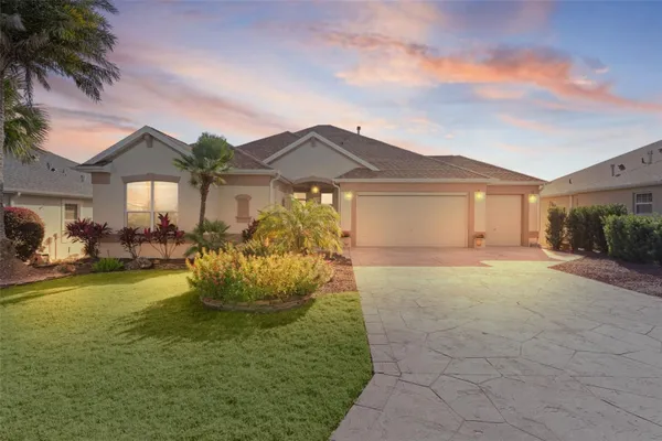 Property Slideshow image 2 of 48 | 578 inner cir, The Villages, FL, 32162