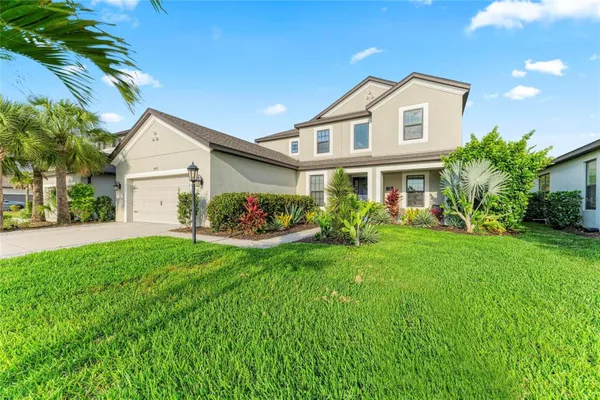 Property Slideshow image 3 of 71 | 16528 paynes mill dr, Bradenton, FL, 34211