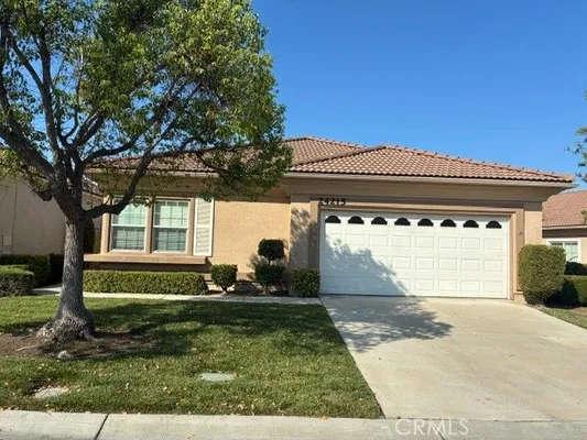 Property Slideshow image 2 of 23 | 24215 via llano, Murrieta, CA, 92562