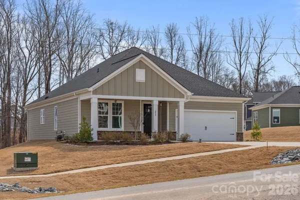 Property Slideshow image 2 of 38 | 252 hamrick rd, Cramerton, NC, 28032