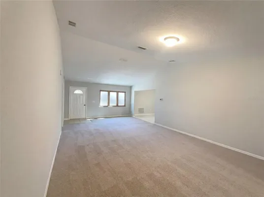 Property Slideshow image 3 of 24 | 13824 sw 114th cir, Dunnellon, FL, 34432