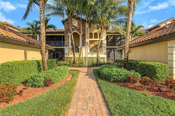Property Slideshow image 3 of 28 | 28047 bridgetown ct 5613, Bonita Springs, FL, 34135