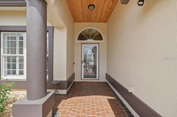 Property Slideshow image 2 of 77 | 5767 sandpipers dr, Lakeland, FL, 33809