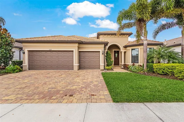 Property Slideshow image 2 of 34 | 12437 golden sage rd, Sarasota, FL, 34238