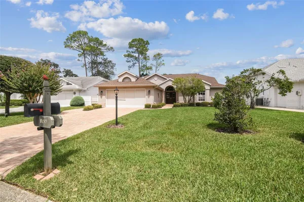 Property Slideshow image 2 of 86 | 8157 hidden hills dr, Spring Hill, FL, 34606