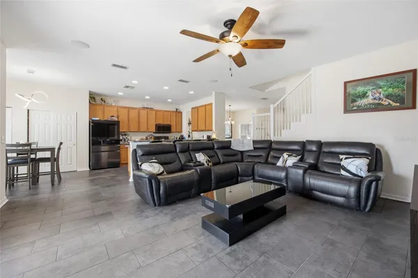 Property Slideshow image 3 of 29 | 4913 ne 122nd ave, Oxford, FL, 34484