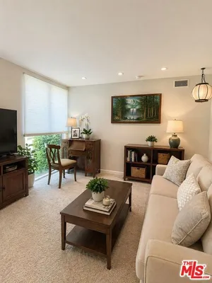Property Slideshow image 3 of 17 | 267 s san pedro st 208, Los Angeles, CA, 90012