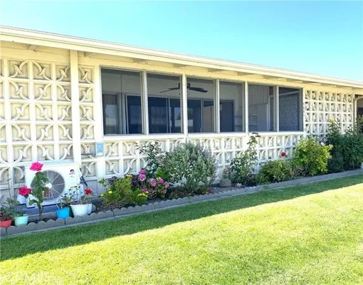 Property Slideshow image 2 of 17 | 1560 interlachen rd, Seal Beach, CA, 90740