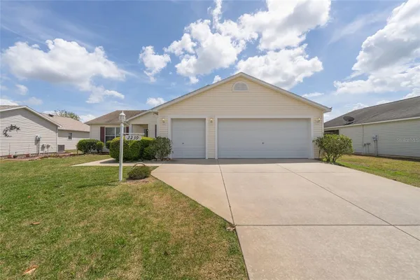 Property Slideshow image 3 of 45 | 2239 baldwin run, The Villages, FL, 32162