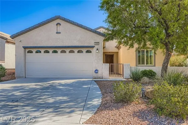 Property Slideshow image 3 of 35 | 2559 moonlight valley ave, Henderson, NV, 89044