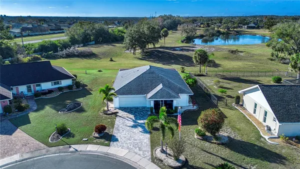 Property Slideshow image 2 of 49 | 203 austin hill ct, Sun City Center, FL, 33573