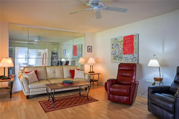 Property Slideshow image 2 of 47 | 3924 ashwood ln 59, Sarasota, FL, 34232