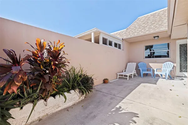 Property Slideshow image 2 of 41 | 409 boca ciega point blvd s # 409, Saint Petersburg, FL, 33708