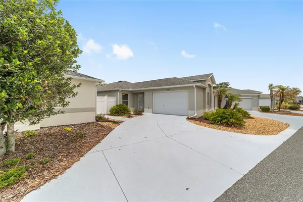 Property Slideshow image 3 of 32 | 2426 saffron ln, The Villages, FL, 32162