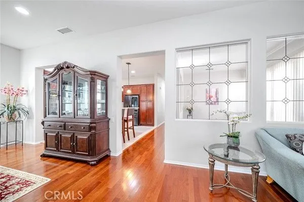 Property Slideshow image 3 of 29 | 23740 forest view ct, Valencia, CA, 91354