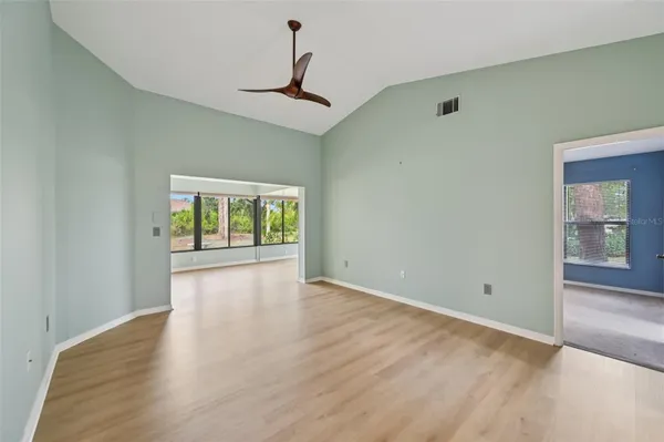 Property Slideshow image 3 of 41 | 227 southampton dr # 289, Venice, FL, 34293