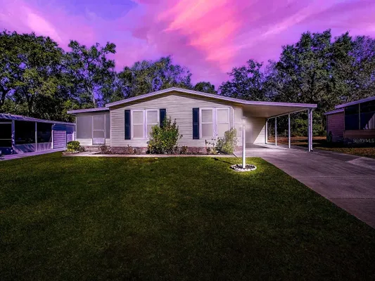 Property Slideshow image 2 of 44 | 518 saint andrews blvd, Lady Lake, FL, 32159