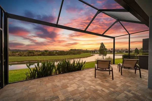 Property Slideshow image 2 of 65 | 5524 blue crush bnd, Land O Lakes, FL, 34638