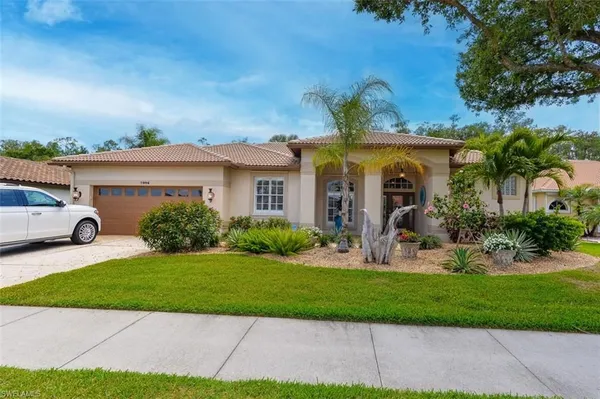 Property Slideshow image 3 of 50 | 7996 tiger palm way, Fort Myers, FL, 33966