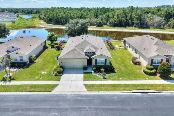 Property Slideshow image 2 of 49 | 5852 marsh landing dr, Winter Haven, FL, 33881