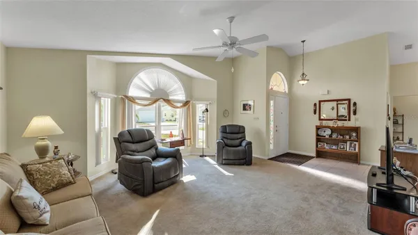 Property Slideshow image 3 of 35 | 6006 crane dr, Lakeland, FL, 33809