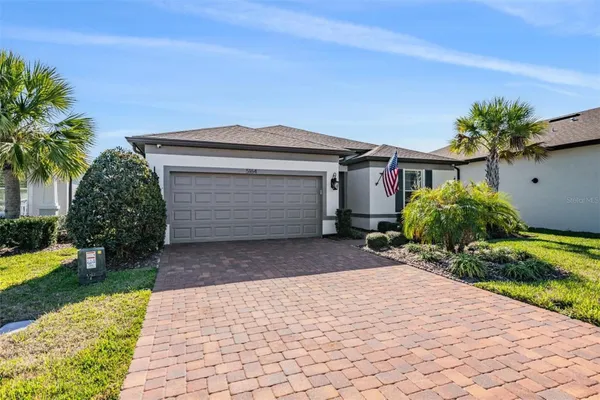 Property Slideshow image 2 of 51 | 5164 dockyard pl, Land O Lakes, FL, 34638