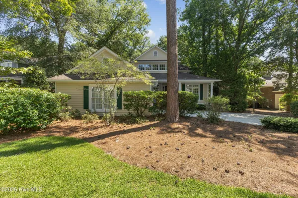 Property Slideshow image 2 of 46 | 8313 vintage club cir, Wilmington, NC, 28411