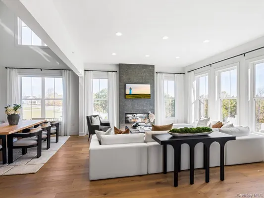 Property Slideshow image 3 of 19 | 1001 cottage dr 1, Carmel, NY, 10512