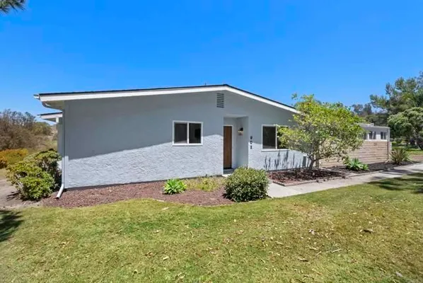 Property Slideshow image 3 of 35 | 902 royal tern way, Oceanside, CA, 92057