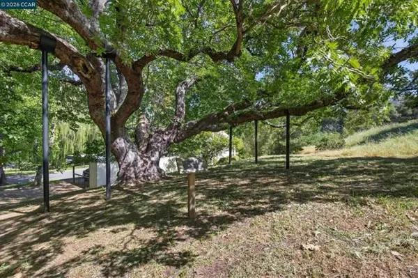 Property Slideshow image 2 of 28 | 1621 ptarmigan dr 2a, Walnut Creek, CA, 94595