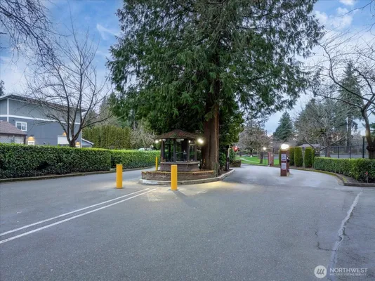 Property Slideshow image 2 of 3 | 11019 glen acres dr s apt b, Seattle, WA, 98168