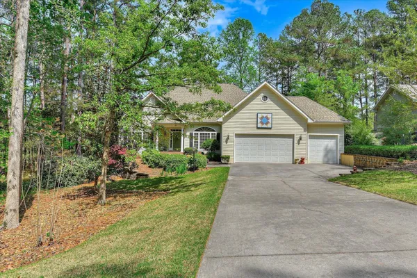 Property Slideshow image 2 of 67 | 243 fairway dr, Mccormick, SC, 29835