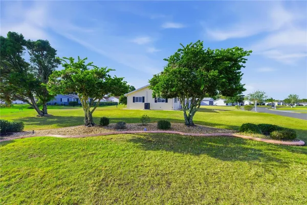 Property Slideshow image 3 of 33 | 10492 se 178th st, Summerfield, FL, 34491