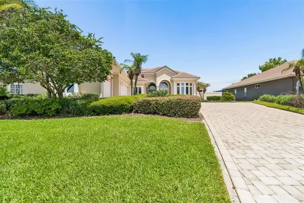 Property Slideshow image 2 of 92 | 12749 grand traverse dr, Dade City, FL, 33525