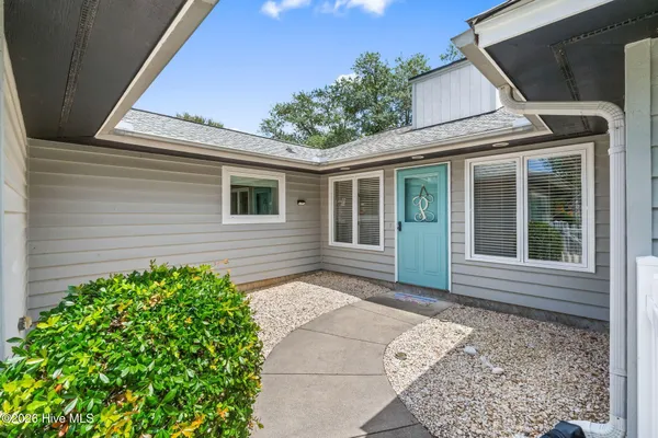 Property Slideshow image 2 of 43 | 609 camellia ln, Sunset Beach, NC, 28468