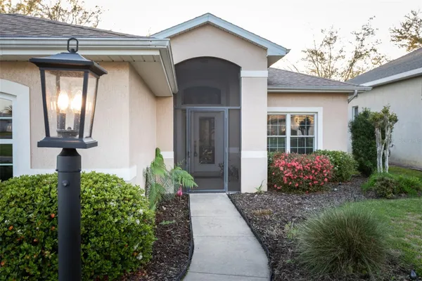 Property Slideshow image 3 of 42 | 20801 queen alexandra dr, Leesburg, FL, 34748