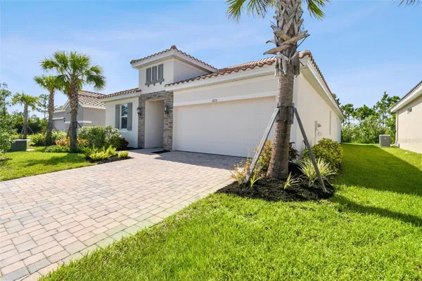 Property Slideshow image 2 of 62 | 620 nasturtium ct, Nokomis, FL, 34275
