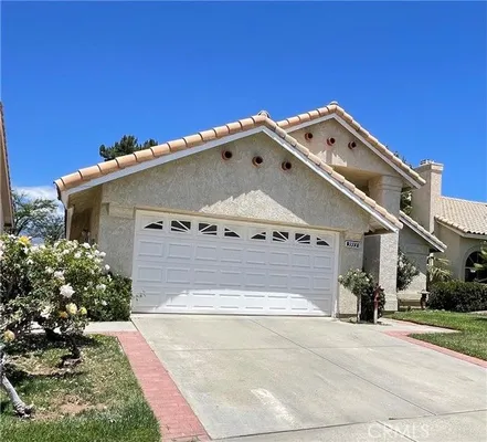 Property Slideshow image 2 of 25 | 5913 oakmont dr, Banning, CA, 92220