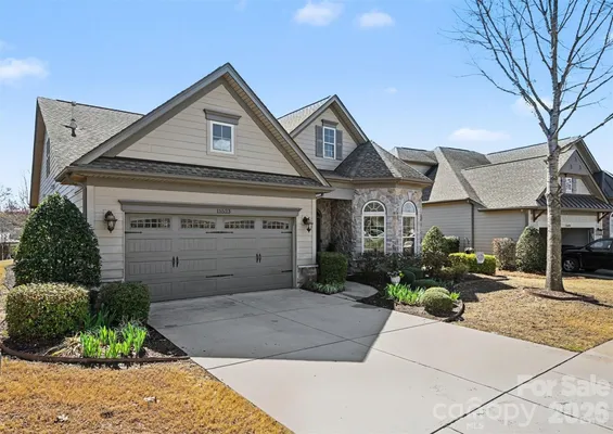Property Slideshow image 3 of 42 | 15523 lake ridge rd, Charlotte, NC, 28278
